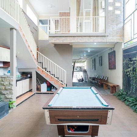 Reddoorz At Villa Akbar 3 Batu  Ngoại thất bức ảnh